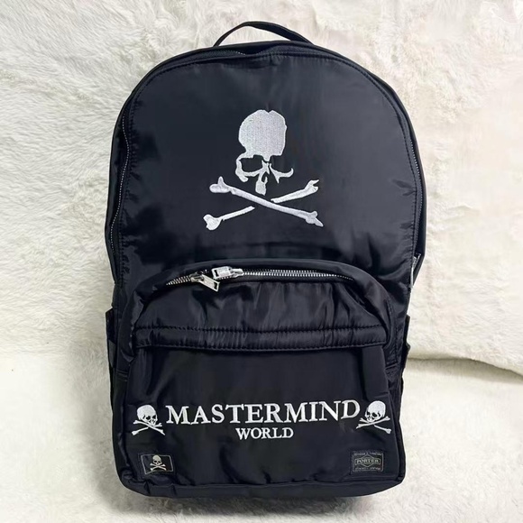 Mastermind Porter collaboration skull backpack